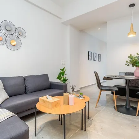 Apartment Penelope Charming 2bedroom In Athens